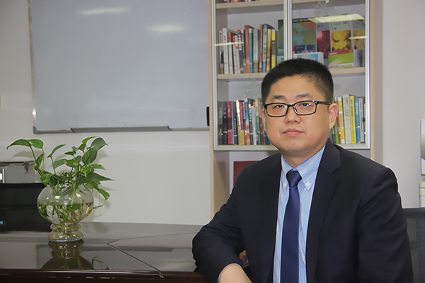 博革集團總裁金學(xué)俊 博革集團總裁金學(xué)俊